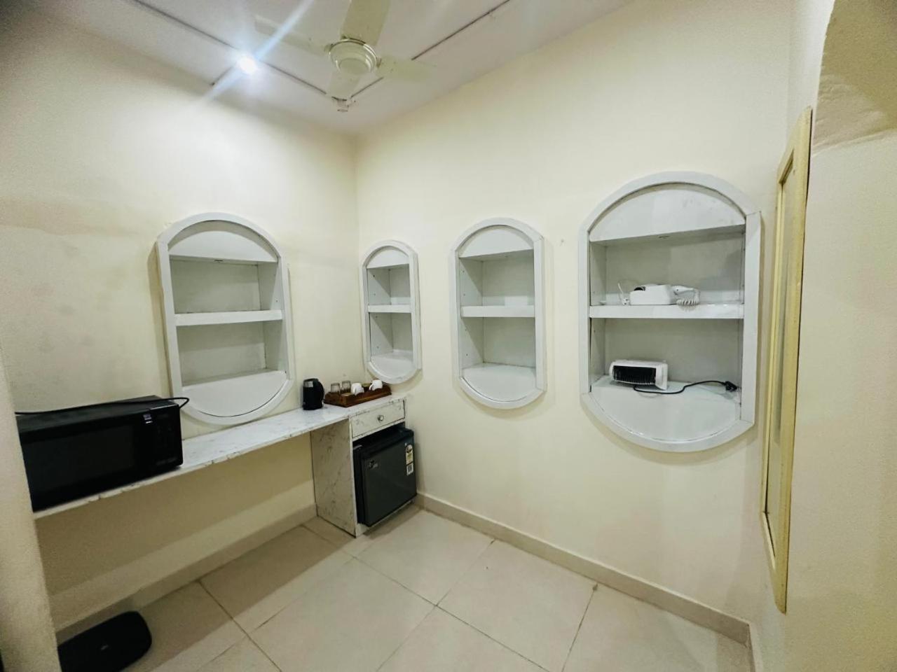 Hotel Hinduja Haveli Gulab Sagar Džódhpur Exteriér fotografie